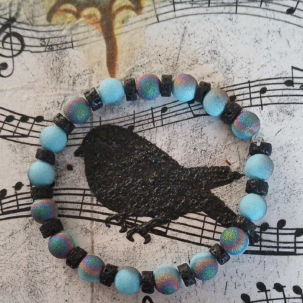 Elegant Blue and Black Beaded Bracelet
